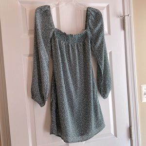 NWOT Abercrombie & Fitch long sleeve dress with lining.
